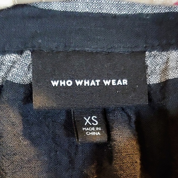 Who What Wear | V-Neck Balloon Sleeve Blouse | XS - Picture 6 of 7